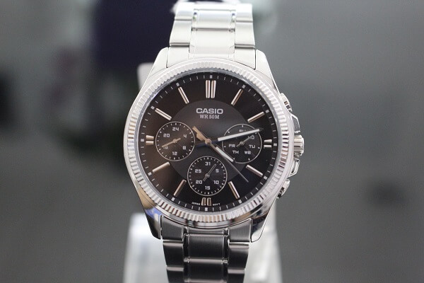 Một số lưu ý khi mua đồng hồ Casio Edifice